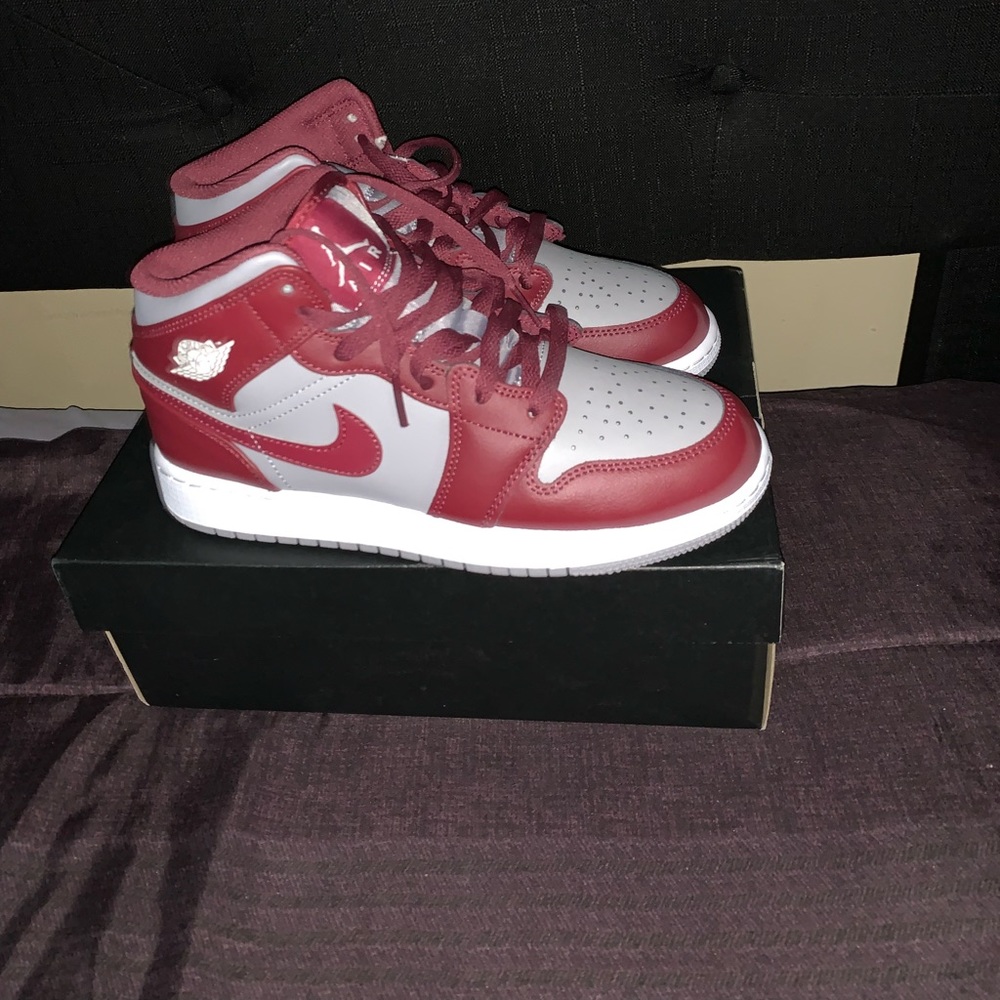 Air Jordan 1 Mid
